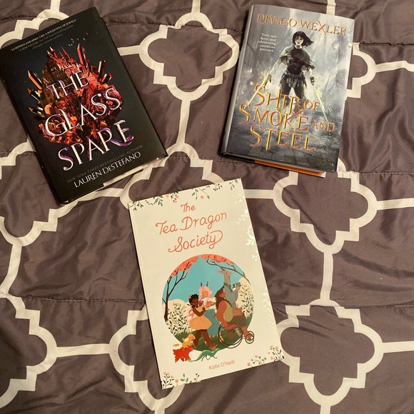 Owlcrate and LitJoy Crate special edition books - Picture 3 of 3